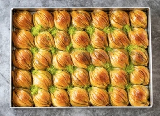 Kat Kat Emek 2.5 Kg Midye Baklava Uşak pasta